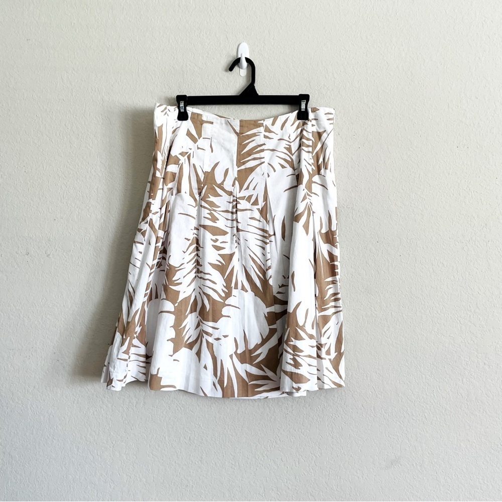 Talbots Tropical Print Tan and White Skirt woman’s size  12 cotton swing midi